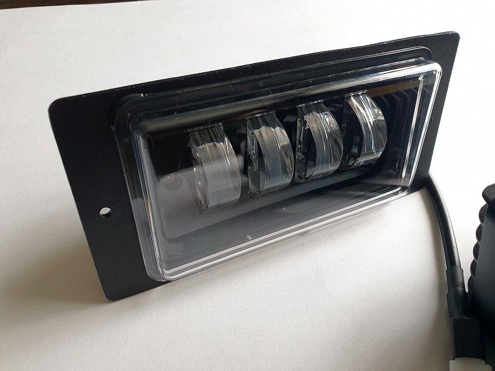 Диодные фары против. Лада 2110 40W 4LED белый 2шт 2110 40W (С)  12980, фото 1