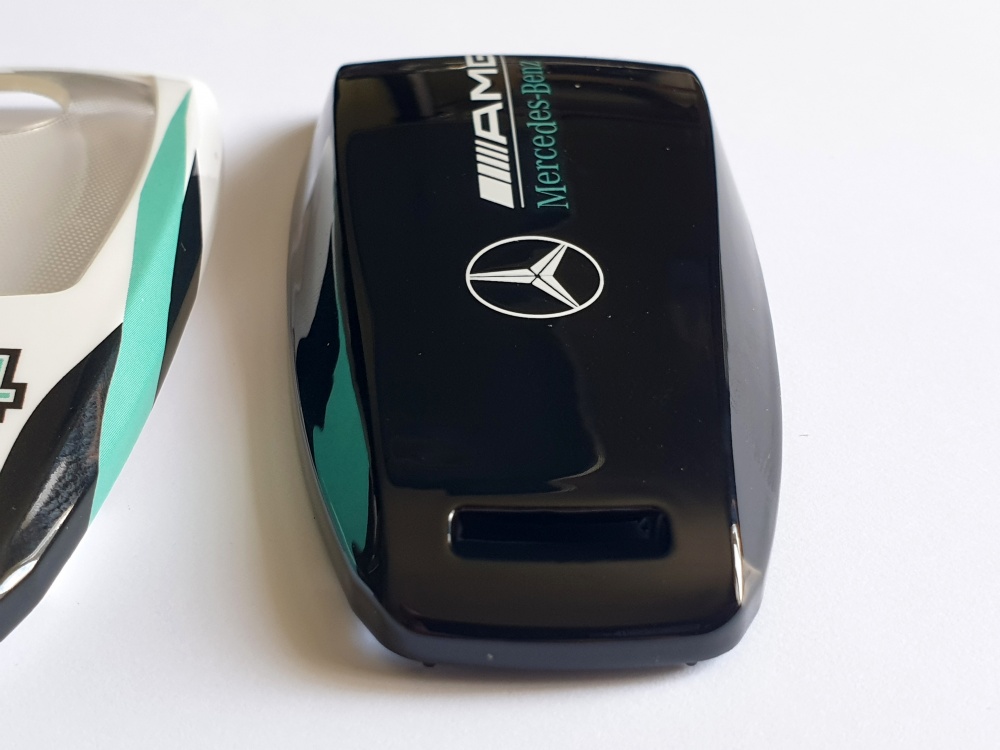 Защитный корпус для ключа AMG MERCEDES 44 Petronas Motorsport пластик с карабином  кожа, новый ключ   14693, фото 2