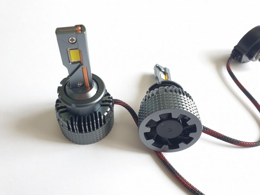 Светодиодные лампы головного света модель M16 D2S 6000K, 60w при запуске/45w рабочая мощность, с вентилятором (к-т 2шт) AVTO-DEKOR  15106, фото 1