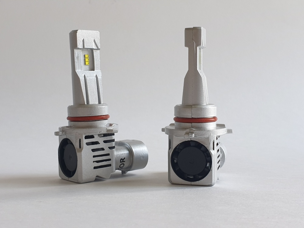 Светодиодные лампы головного света модель M3   HB3/9005 6000K, 25w при запуске/25w рабочая мощность (к-т 2шт)  AVTO-DEKOR  15149, фото 1
