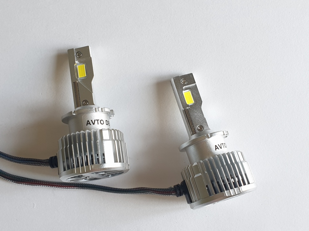 Светодиодные лампы головного света модель M15 D4S 6000K, 60w при запуске/45w рабочая мощность, с вентилятором (к-т 2шт) AVTO-DEKOR  15157, фото 1