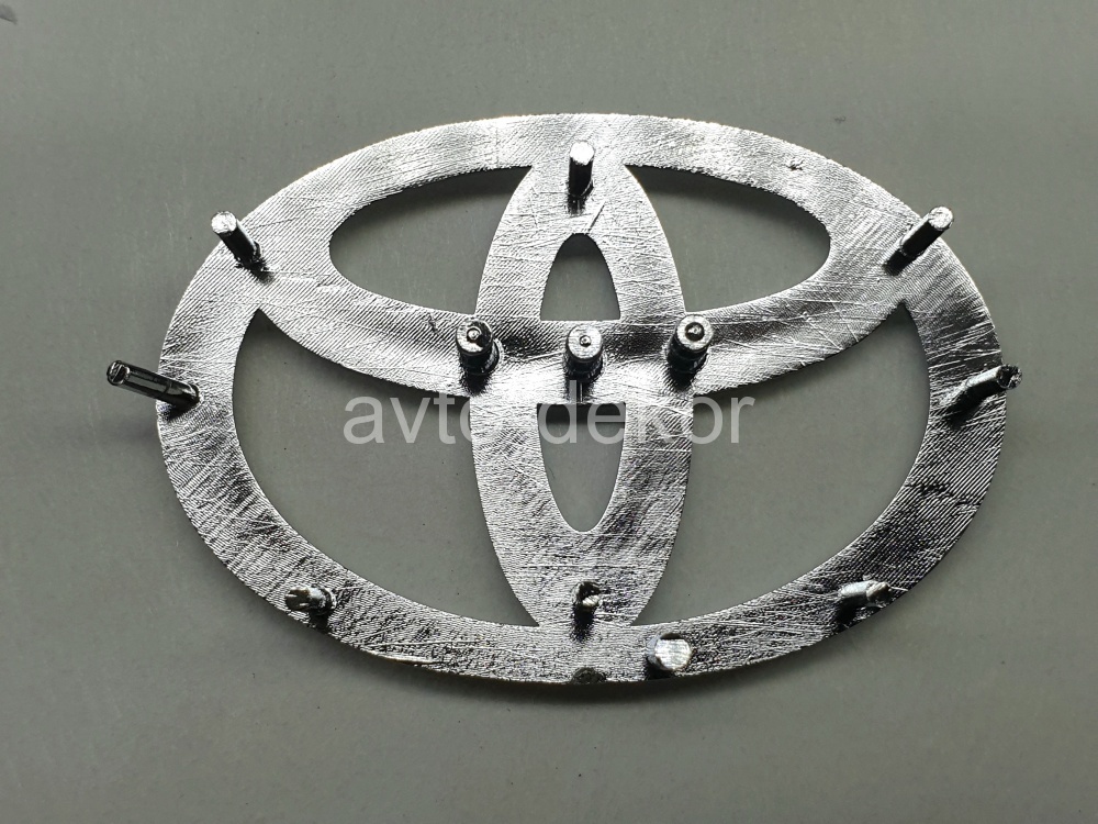Эмблема TOYOTA  65мм 12 ножек 15348, фото 1