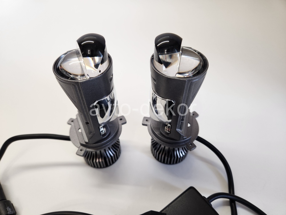 Лампа-линза светодиодная H4 12v 31/43W/шт М01K - H4 (3570-V3+A82-H-V6)  двойная линза, 3 чипа, Ближний/Дальний в отражатель+3 квадратных диода (2шт. к-т) AVTO-DEKOR   17530, фото 4