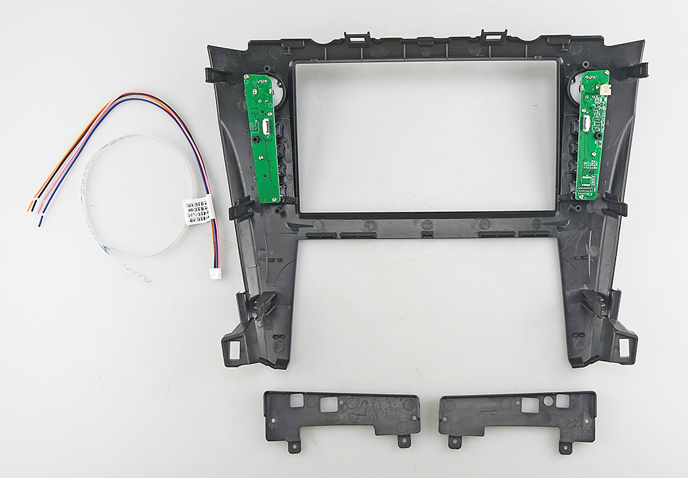 9-inch Рамка TOYOTA Camry 2014-2017 XV55 под заводской стиль. Встроенные кнопки для обучения (возможно добавление дополнительной шины CAN) ЧЕРНАЯ+СЕРЕБРО  222282, фото 1