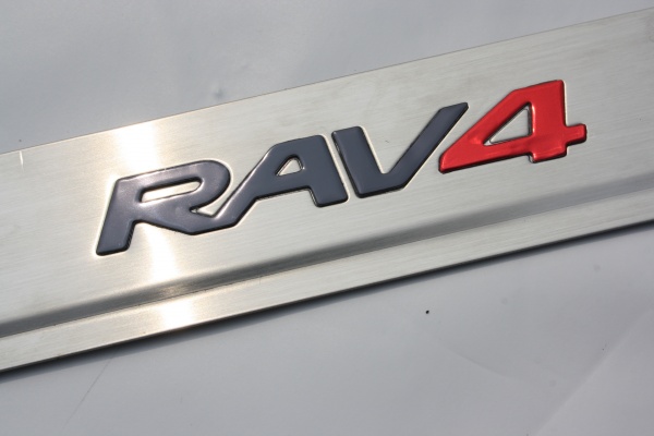 Накладки на пороги RAV4 2014- нержавеющая сталь комплект 4 шт  3902, фото 15