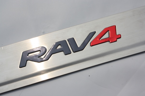 Накладки на пороги RAV4 2014- нержавеющая сталь комплект 4 шт  3902, фото 16