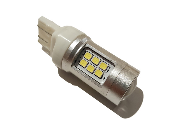 Диод T20 7443 12-24v 7443-21(3528) белый (21 диод (3528) с линзой аналог w21/5w)  canbus с обманкой, биполярный на 4 контакта, блок от перегрева, подходит на LADA GRANTA  AVTO-DEKOR    7753, фото 1
