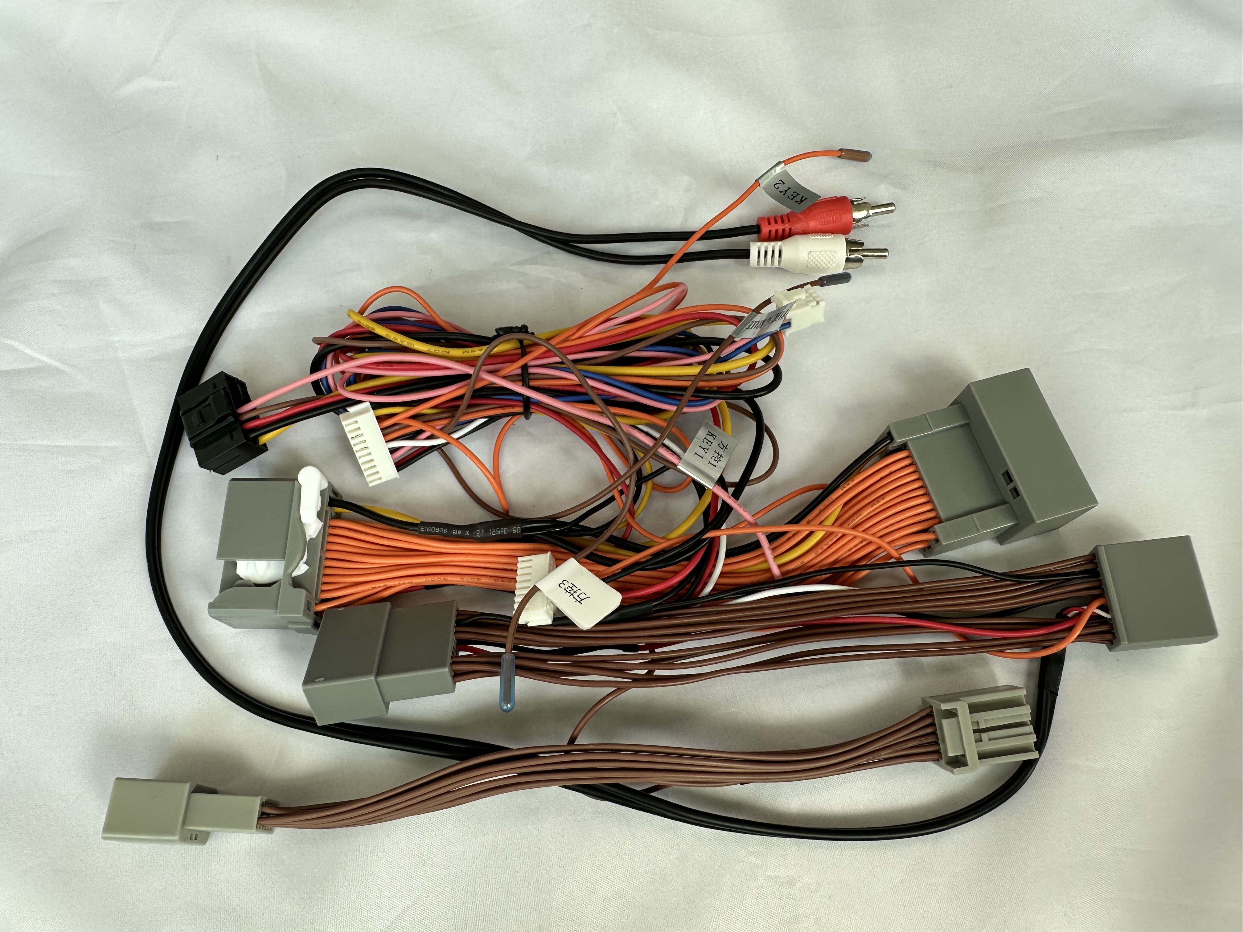 Купить Комплект кабелей для головного устройства 9 и 10,1-inch HONDA Odyssey 2009-2014 (with CD)  Питание+Динамики+Руль+2RCA+CANBUS  816291 в интернет-магазине